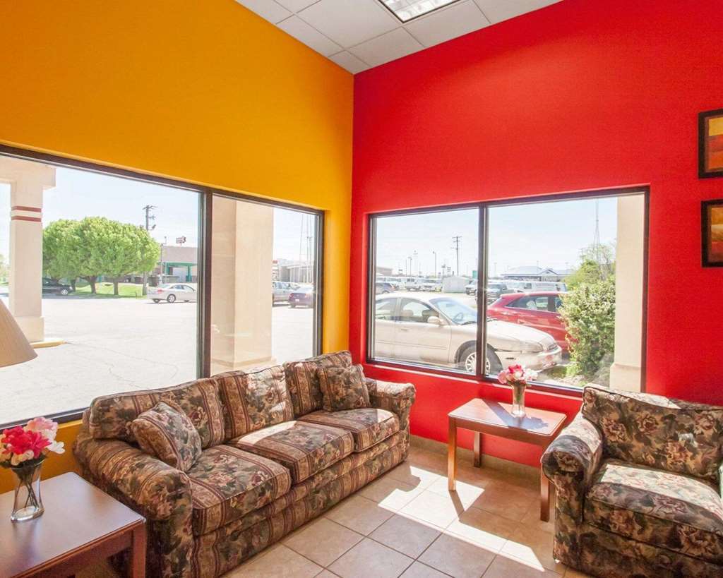 Studio 6 Effingham, Il 내부 사진